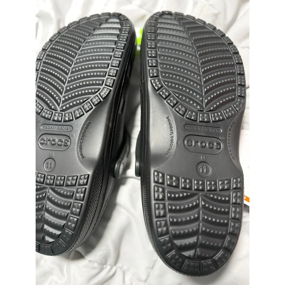 Crocs Baya Lined Clog Black Men 11 Fuzzy Fleece Warm Slip On 205969-060 NEW